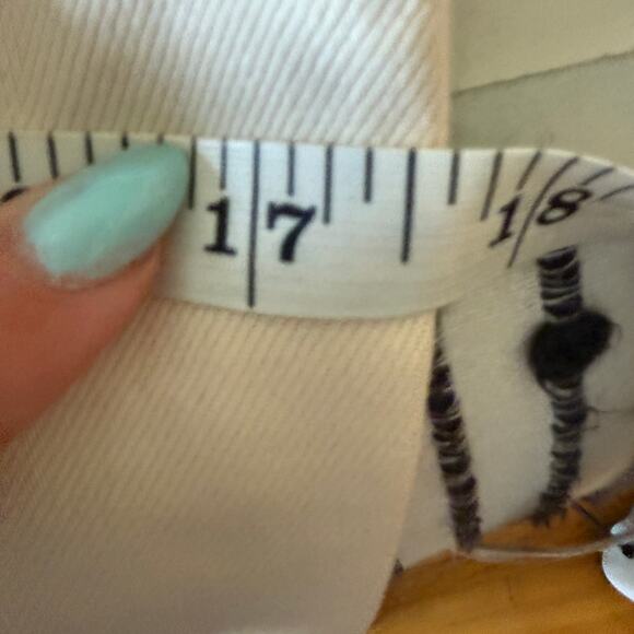 ARITZIA | Wilfred Free Ecru Cream Denim Western Style Mini Skirt | Size 2 - Picture 6 of 9